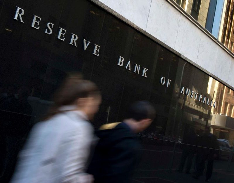 Reserve bank leaves cash rates on hold