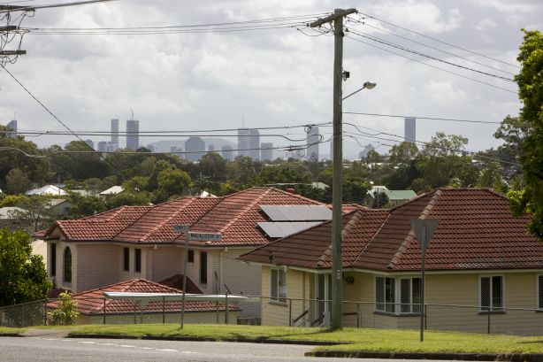 Brisbane landlords get the upper hand as rents hold strong at record high prices